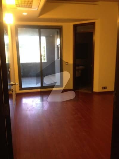 Three Bedroom 1750sq Feet Unfurnished Apartment For Rent In Silver Oaks F-10 Islamabad