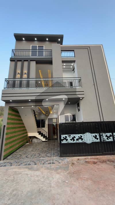 5 Marla Beautiful Semi Double House For Sale In Banigala