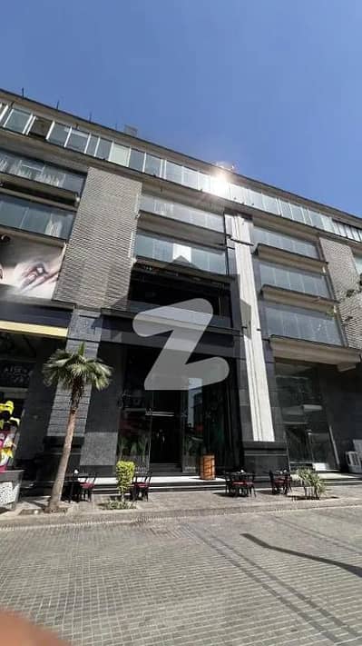 ڈیفینس رایا ڈی ایچ اے ڈیفینس,لاہور میں 8 مرلہ Studio عمارت 41.0 کروڑ میں برائے فروخت۔