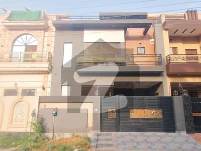 Buy A Centrally Located 5 Marla House In Central Park - Block A1