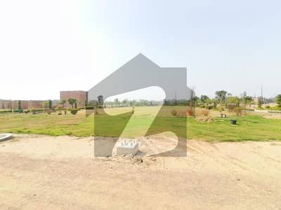 A Perfect Prime Location Flat Awaits You In Union Greens Phase 2 Lahore A Perfect Prime Location Flat Awaits You In Union Greens Phase 2 Lahore