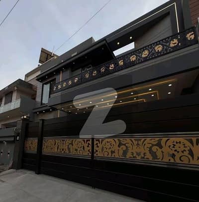 Double Storey 10 Marla House Available In Wapda Town Phase 2 For sale