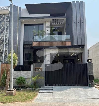 Double Storey 5 Marla House Available In Royal Orchard For sale