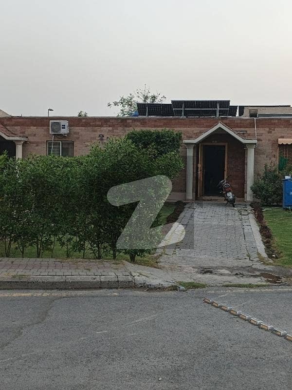 بحریہ آرچرڈ لاہور میں 2 کمروں کا 5 مرلہ فلیٹ 1.0 کروڑ میں برائے فروخت۔ بحریہ آرچرڈ لاہور میں 2 کمروں کا 5 مرلہ فلیٹ 1.0 کروڑ میں برائے فروخت۔
