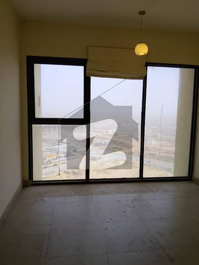 EMAAR OCEANFRONT 04 BEDROOMS IN CORAL TOWER AVAILABLE FOR RENT