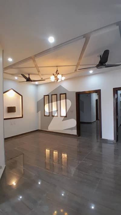 8 Marla Upper Portion Available For Rent In E-11 Islamabad