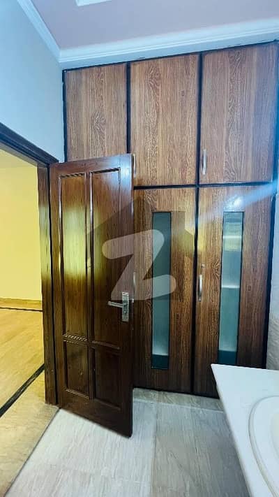 Well-constructed House Available For sale In Wapda Town Phase 1 - Block J2