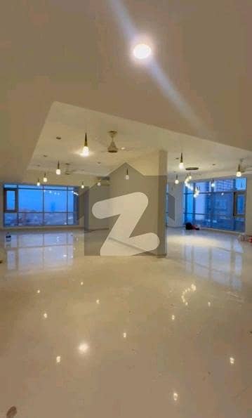 Beautifully Constructed Prime Location Flat Is Available For Rent In Emaar Ocean Front