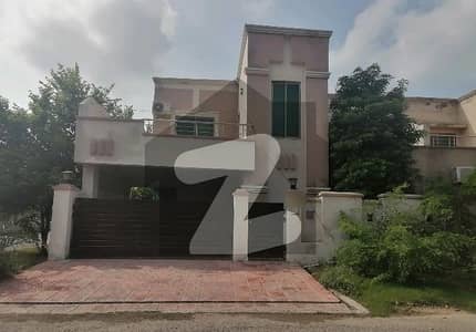 Your Dream 10 Marla House Is Available In Askari 11 - Sector B