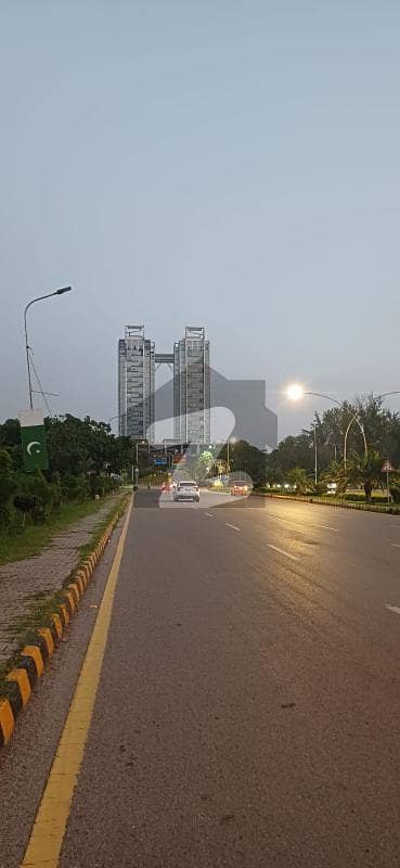 ONE CONSTITUTION 1 BED BIG SIZE FURNISHED APARTMENT AVAILABLE FOR RENT