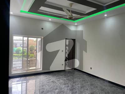 BANI GALA 10 MARLA BRAND NEW DOUBLE STOREY HOUSE FOR SALE