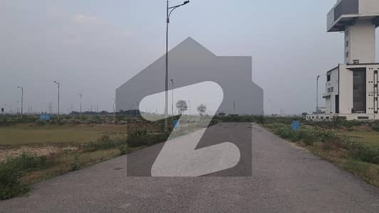 ڈی ایچ اے فیز9 پریزم - بلاک ایچ ڈی ایچ اے فیز9 پریزم,ڈی ایچ اے ڈیفینس,لاہور میں 1 کنال رہائشی پلاٹ 2.9 کروڑ میں برائے فروخت۔ ڈی ایچ اے فیز9 پریزم - بلاک ایچ ڈی ایچ اے فیز9 پریزم,ڈی ایچ اے ڈیفینس,لاہور میں 1 کنال رہائشی پلاٹ 2.9 کروڑ میں برائے فروخت۔