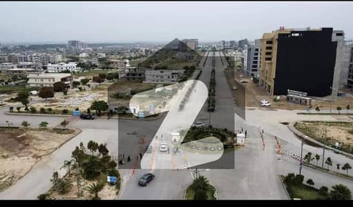 ٹاپ سٹی 1 - بلاک ڈی ٹاپ سٹی 1,اسلام آباد میں 10 مرلہ رہائشی پلاٹ 2.1 کروڑ میں برائے فروخت۔ ٹاپ سٹی 1 - بلاک ڈی ٹاپ سٹی 1,اسلام آباد میں 10 مرلہ رہائشی پلاٹ 2.1 کروڑ میں برائے فروخت۔