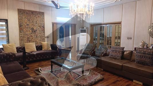 Investors Should Sale This House Located Ideally In DHA Defence