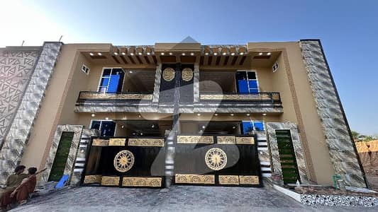 House for sale 5 marla 1.5 story brand new Main boulevard house