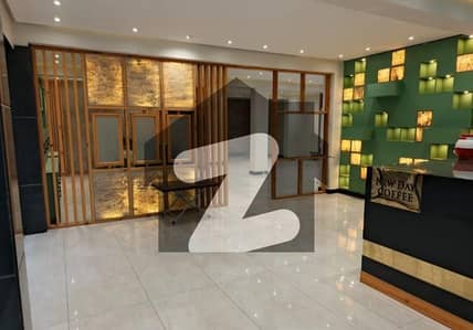جی ۔ 8 مرکز جی ۔ 8,اسلام آباد میں 2 کنال دفتر 25.0 لاکھ میں کرایہ پر دستیاب ہے۔