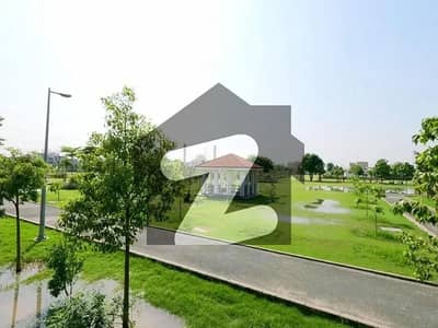 10 MARLA ON GROUND PLOT ON PRIME LOCATION AVAILABLE FOR SALE IN LDA AVENUE 1 LAHORE