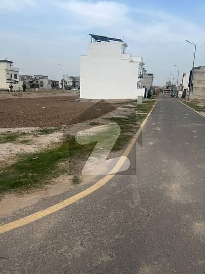 100% Confirm Deal Hot Location 5 Marla Plot Is Available For Sale In Park View City