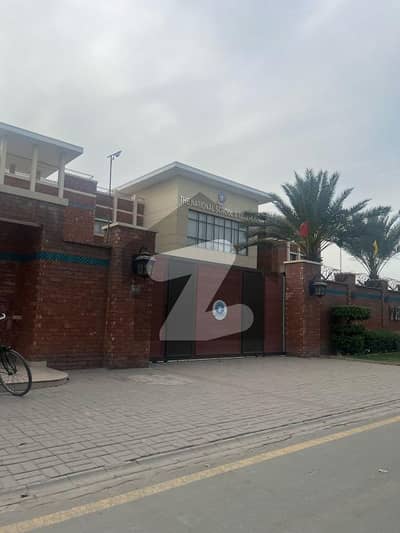 5 Marla Transfer Free Plot For Sale In Park View City Lahore