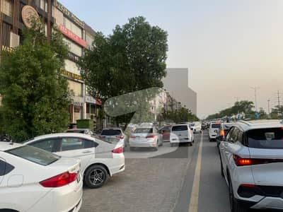 ڈی ایچ اے فیز 6 - مین بلیوارڈ ڈی ایچ اے فیز 6,ڈیفنس (ڈی ایچ اے),لاہور میں 4 مرلہ Studio عمارت 20.5 کروڑ میں برائے فروخت۔ ڈی ایچ اے فیز 6 - مین بلیوارڈ ڈی ایچ اے فیز 6,ڈیفنس (ڈی ایچ اے),لاہور میں 4 مرلہ Studio عمارت 20.5 کروڑ میں برائے فروخت۔