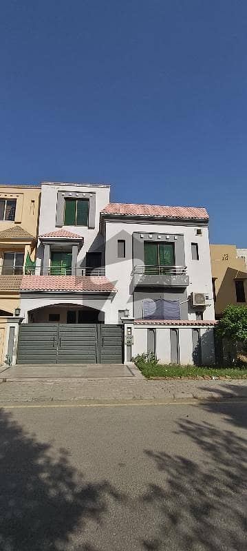 5 Marla Eastern Block House For Sale in Lda Approved Area
