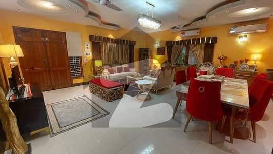 Defence 500 Yards Single Storey Furnished Bungalow For Rent