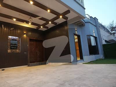 (Original pictures Attached) 10 Marla Owner Build Slightly Used House Available For Sale At Prime Location In DHA Phase 5 Near Park
