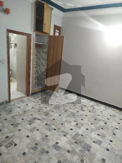 حیات آباد فیز 6 - ایف9 حیات آباد فیز 6,حیات آباد,پشاور میں 3 کمروں کا 7 مرلہ بالائی پورشن 55.0 ہزار میں کرایہ پر دستیاب ہے۔