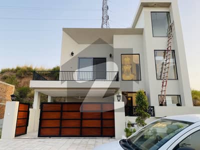 10Marla Brand New Double Unit House For Sale