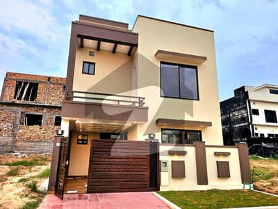 Investor Price 5 Marla House For Sale