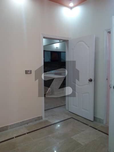 240 Yards 1st Floor WIth Roof West Open 3 Bed DD Portion For Rent In Gulshan Block 1