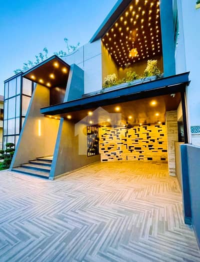 10 MARLA BRAND NEW HOUSE FOR SALE IN DHA PHASE 5