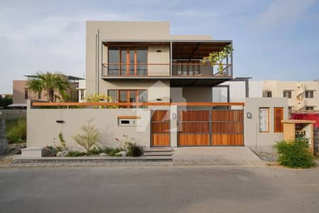 Luxury Residence  Architect Designed   Bungalow Available for Sale