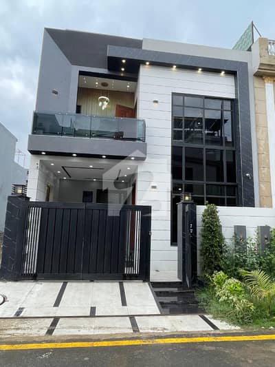 5 Marla Brand New Luxury House for Sale Park View City Lahore