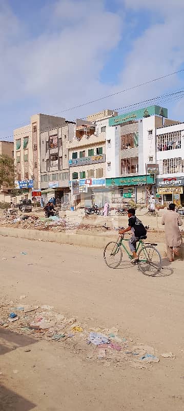 Shop For Rent Main 200 Feet Road Block 11 Gulistan-e-Jauhar