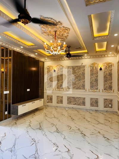 10 Marla Brand New Spanish House For Sale In Banker Avenue Co-Operative Housing Society