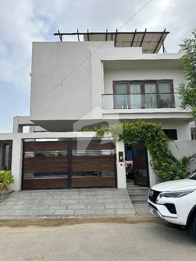 500 Sq. Yds. Well Maintained Super Luxurious Bungalow For Sale At Khayaban-E-Galib DHA Phase 8