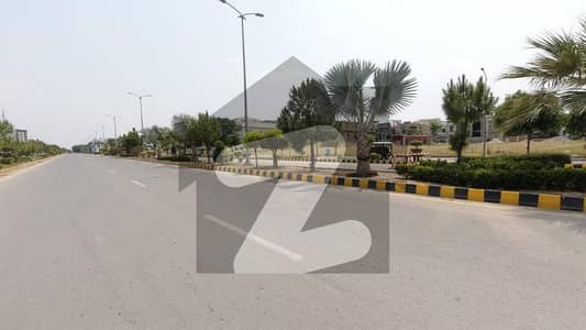 ٹاپ سٹی 1 - بلاک جی ٹاپ سٹی 1,اسلام آباد میں 1 کنال کمرشل پلاٹ 12.0 کروڑ میں برائے فروخت۔