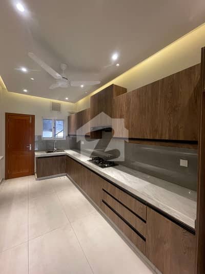 Bahria enclave Islamabad 10 Marla modern house available for sale.