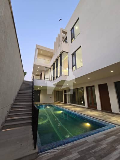 1000 yards Architect Built Brand New Top Quality House for sale
