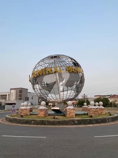A Residential Plot For Sale In Central Park C Block