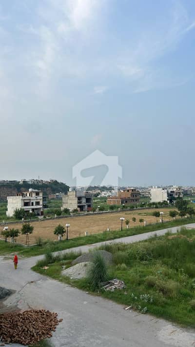 سی بی آر ٹاؤن فیز 1 ۔ ایگزیکٹو بلاک سی بی آر ٹاؤن فیز 1,سی بی آر ٹاؤن,اسلام آباد میں 7 مرلہ رہائشی پلاٹ 68.0 لاکھ میں برائے فروخت۔ سی بی آر ٹاؤن فیز 1 ۔ ایگزیکٹو بلاک سی بی آر ٹاؤن فیز 1,سی بی آر ٹاؤن,اسلام آباد میں 7 مرلہ رہائشی پلاٹ 68.0 لاکھ میں برائے فروخت۔