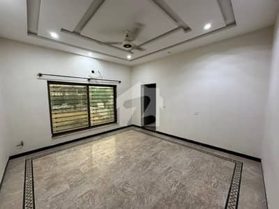 نیشنل پولیس فاؤنڈیشن او ۔ 9 اسلام آباد میں 1 کنال Studio علاوہ 4.0 لاکھ میں کرایہ پر دستیاب ہے۔
