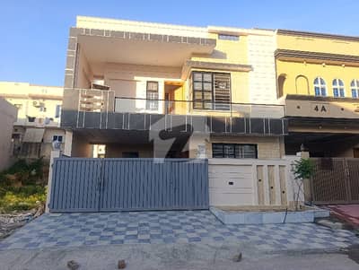 Prime Location 1800 Square Feet House For sale CDA LOP APPROVED