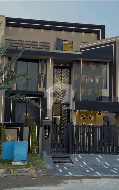 End Your Search For Main Double Road House Here And Sale Now