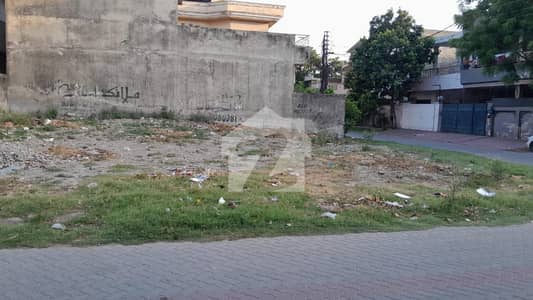11 MARLA PLOT AVAILABLE FOR SALE IN MARGHAZAR HOUSING SOCIETY BLOCK H NEAR MULTAN ROAD LAHORE