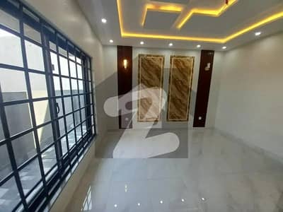 بحریہ ٹاؤن سیکٹر ای بحریہ ٹاؤن,لاہور میں 5 کمروں کا 10 مرلہ مکان 1.4 لاکھ میں کرایہ پر دستیاب ہے۔ بحریہ ٹاؤن سیکٹر ای بحریہ ٹاؤن,لاہور میں 5 کمروں کا 10 مرلہ مکان 1.4 لاکھ میں کرایہ پر دستیاب ہے۔