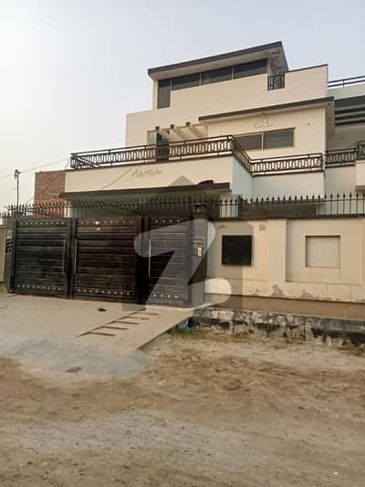 کینال روڈ رحیم یار خان میں 6 کمروں کا 2 کنال مکان 5.0 کروڑ میں برائے فروخت۔