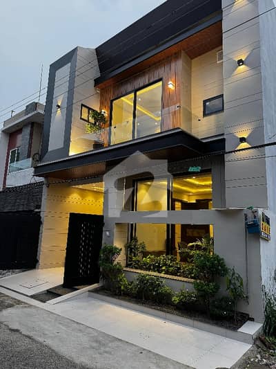 5 Marla Brand New House For Sale In Punjab Cooprative Housing Society Near DHA Phase 4 Good Location And Good Condition