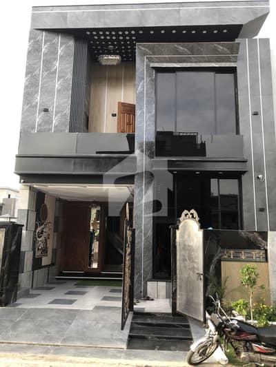5 Marla Brand New Luxury House Available For Rent In Park View City Lahore